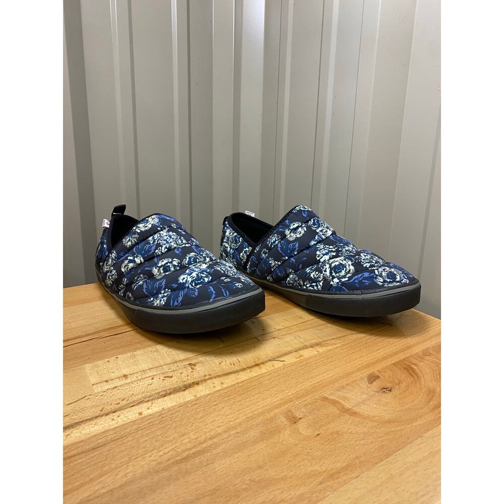 Sporto Puffer Women's Slip-on Blue Floral Size 9.5 New!